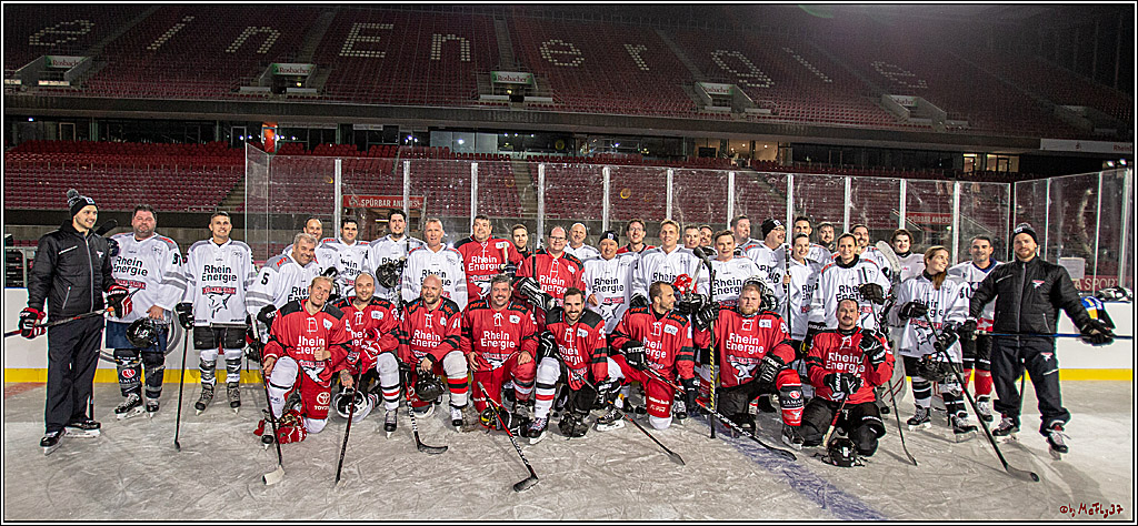 DEL; Koelner Haie - Duesseldorfer e.G. Winter Game, 10.01.2019